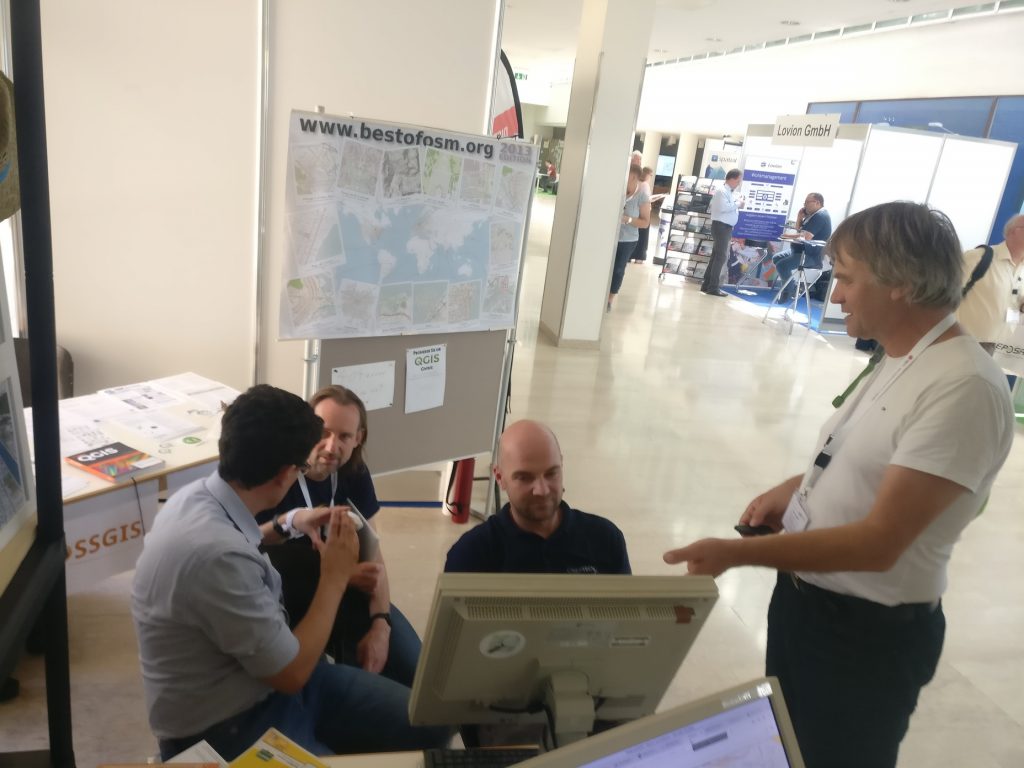 Markus und Besucher in Gespräch